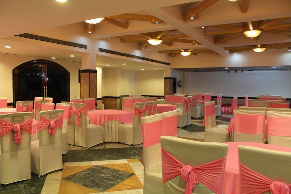 Gajraula Haveli Resort ภายนอก รูปภาพ
